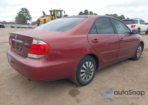 2006 Toyota Camry Le z USA, uszkodzony, nr VIN 4T1BE30K66U117320
